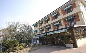 Hotel Italia